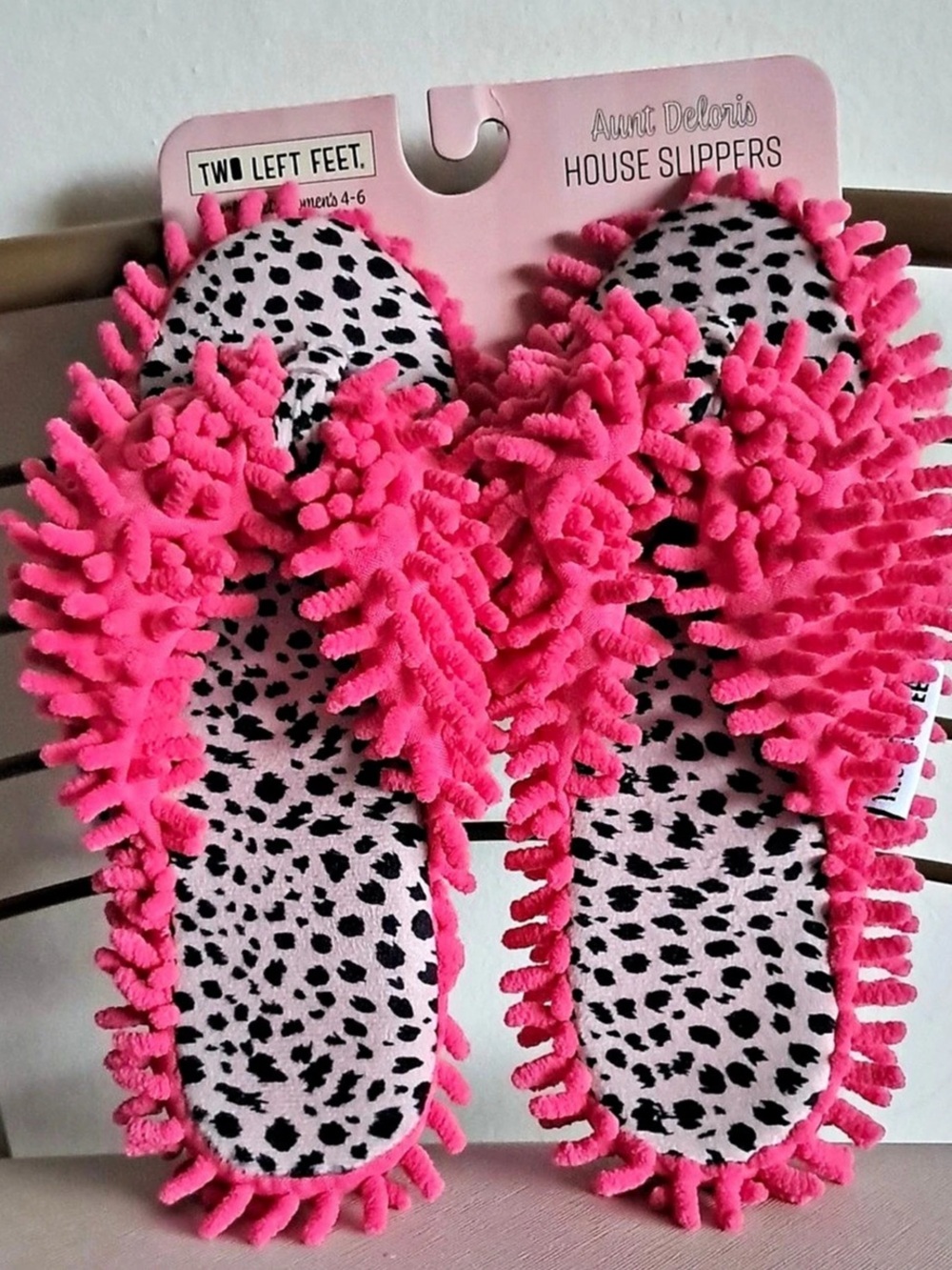 Two Left Feet Aunt Deloris House Slippers - Feline Frisky Pink & Beige